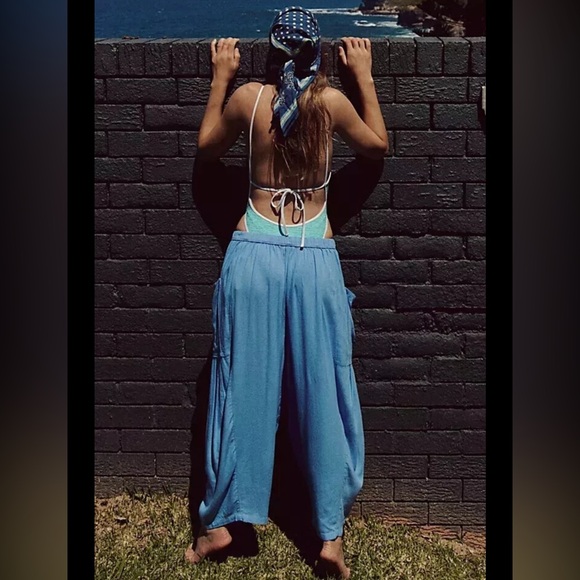 Free People Sky Blue Wide Leg Quinn Pants NWT - Picture 2 of 4